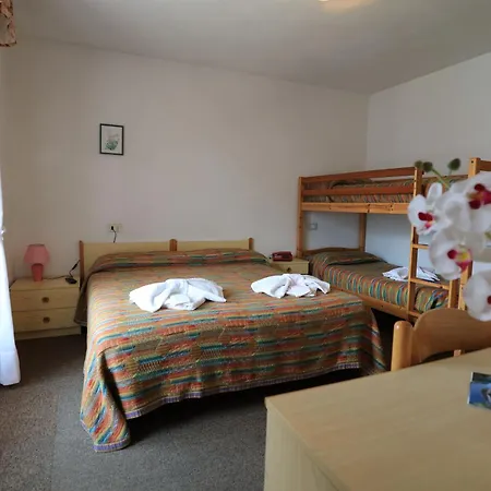 Hotel Aurora Molveno